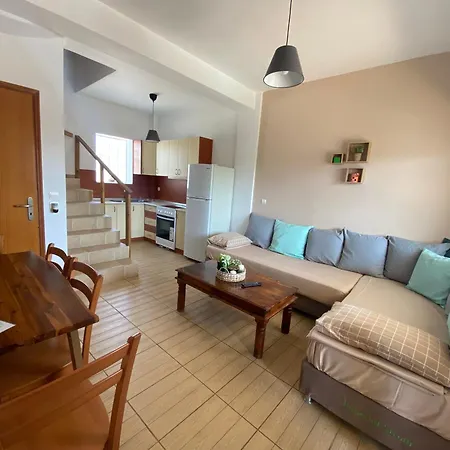 Dimitra's Maisonette At Rafaella 公寓