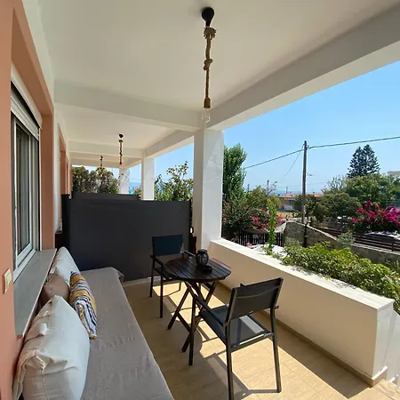 Dimitra's Maisonette At Rafaella *