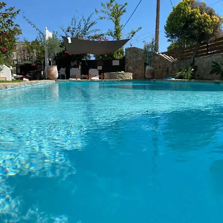 Dimitra's Maisonette At Rafaella