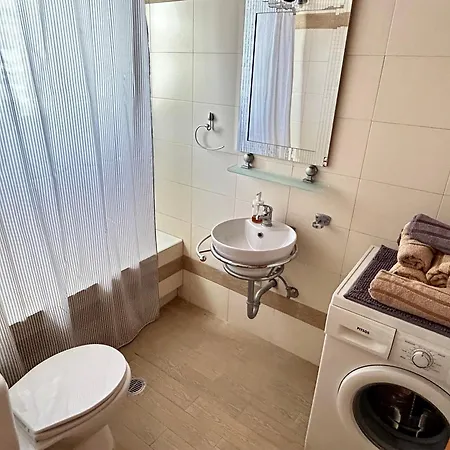 Апартаменты Dimitra's Maisonette At Rafaella