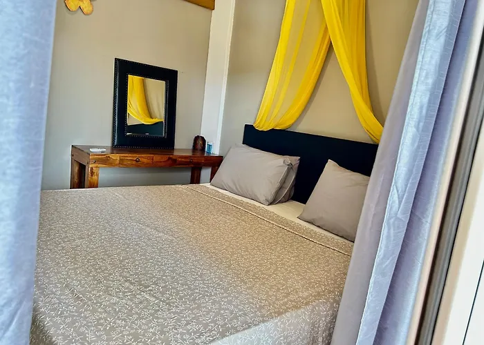 Dimitra's Maisonette At Rafaella * Kokkónion